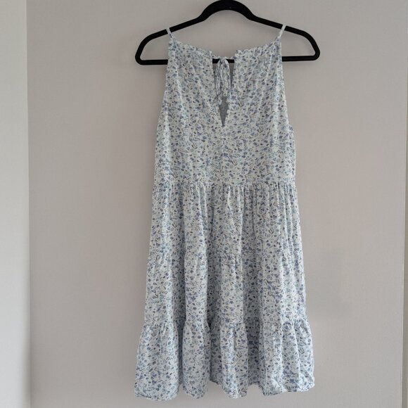 3/$30 Tiered floral sundress - Picture 8 of 8